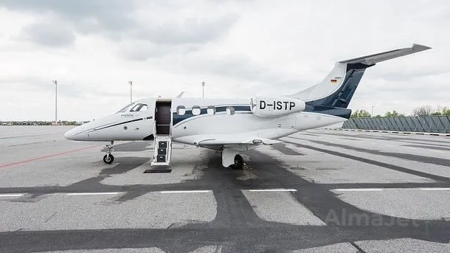 Phenom 100