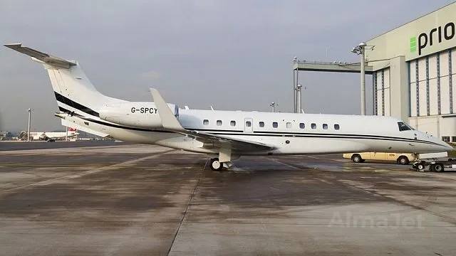 Embraer Legacy 650