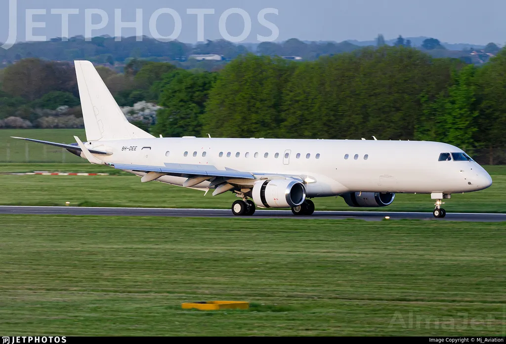 Embraer Lineage 1000