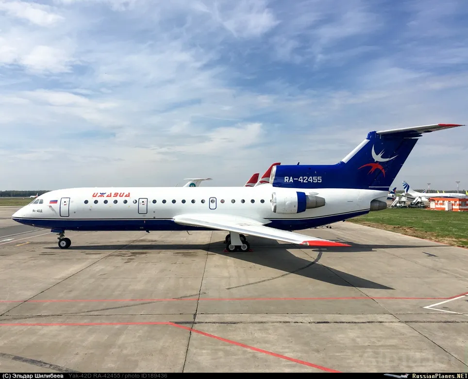 Як-42