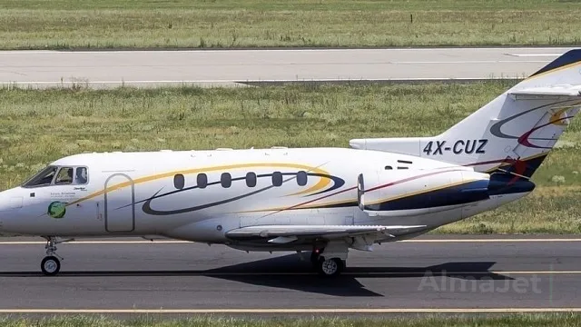 Hawker 800XP