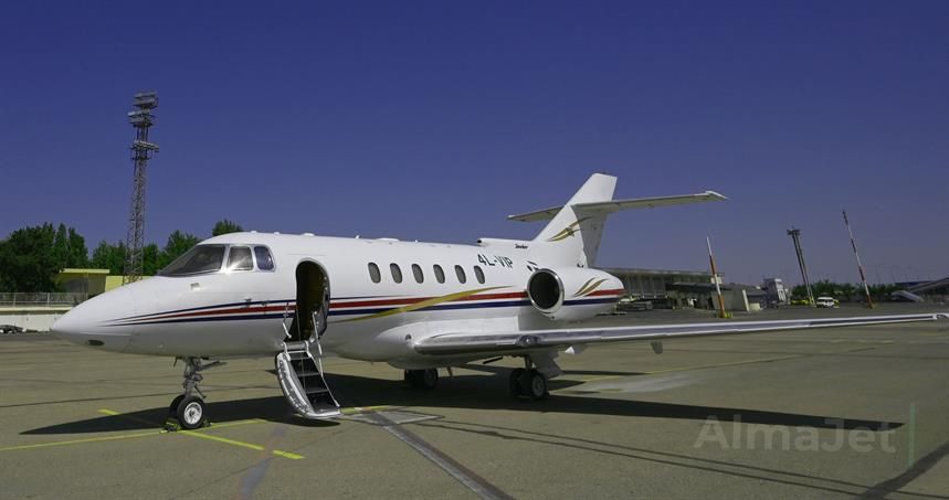 Hawker 800XP