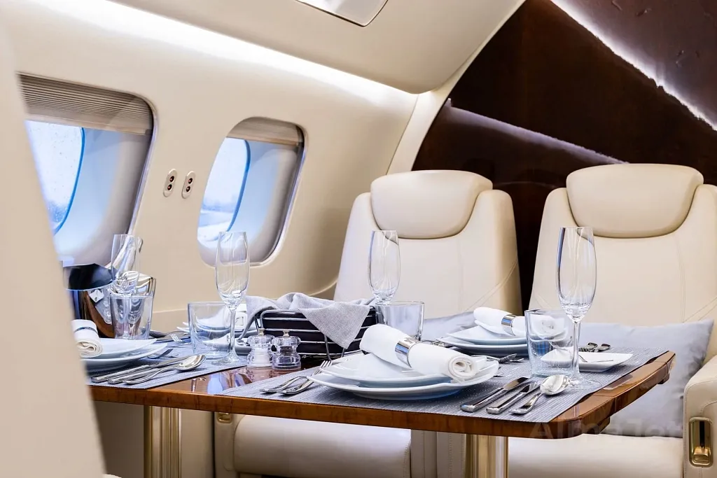 Embraer Lineage 1000