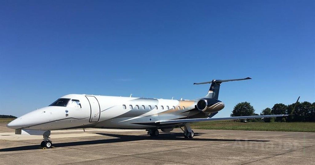 Embraer Legacy 650