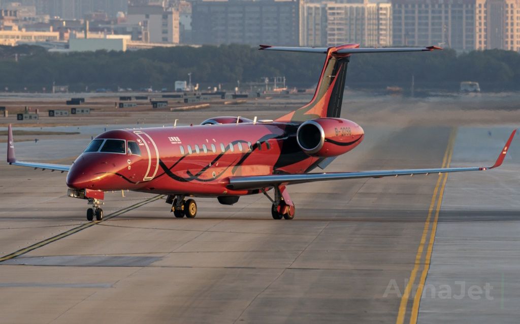 Embraer Legacy 650