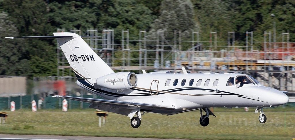 Citation CJ3