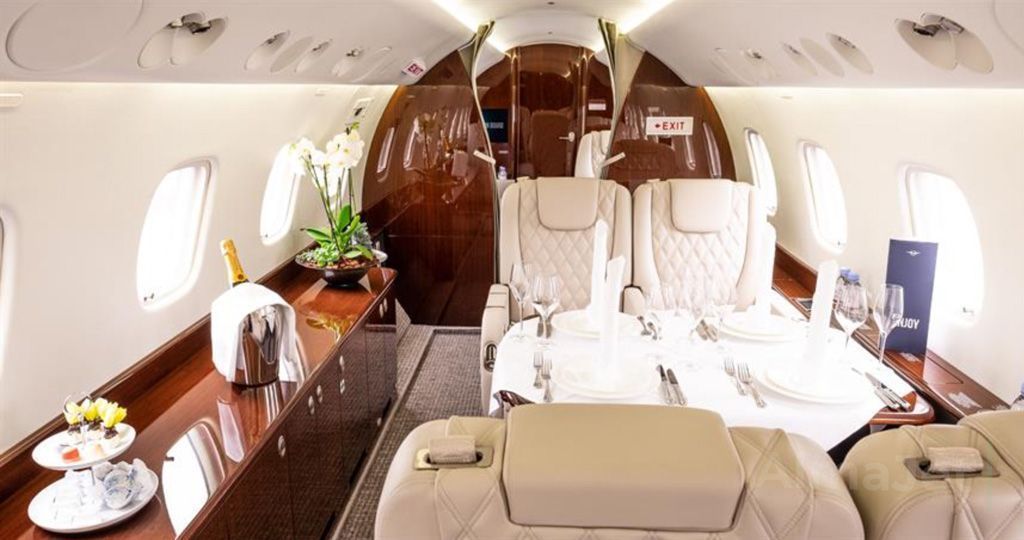 Embraer Legacy 650