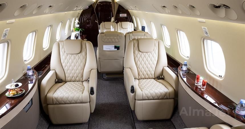 Embraer Legacy 650