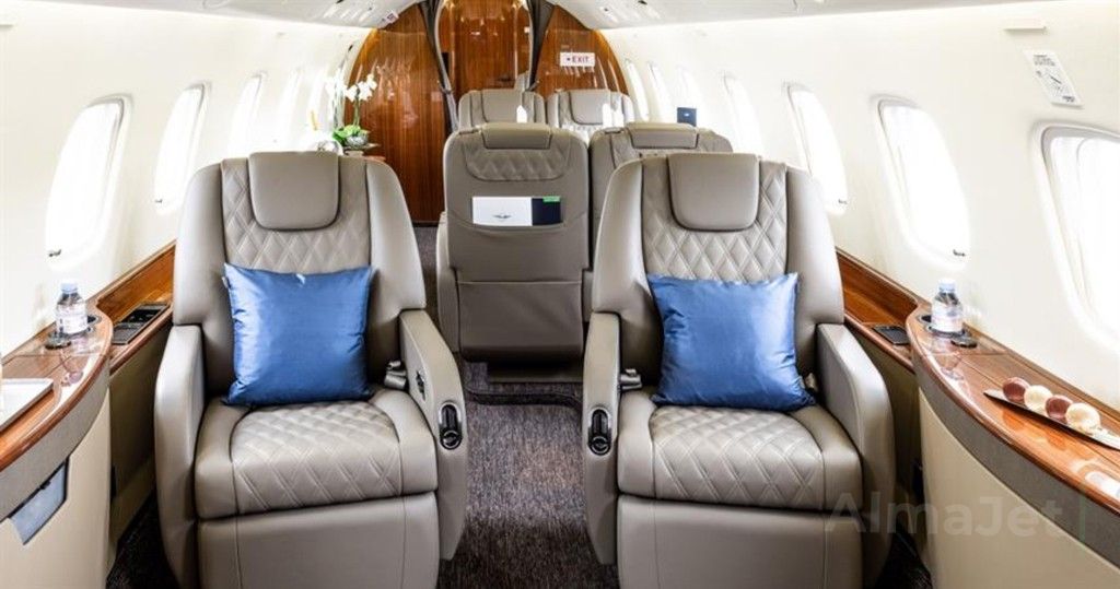 Embraer Legacy 650