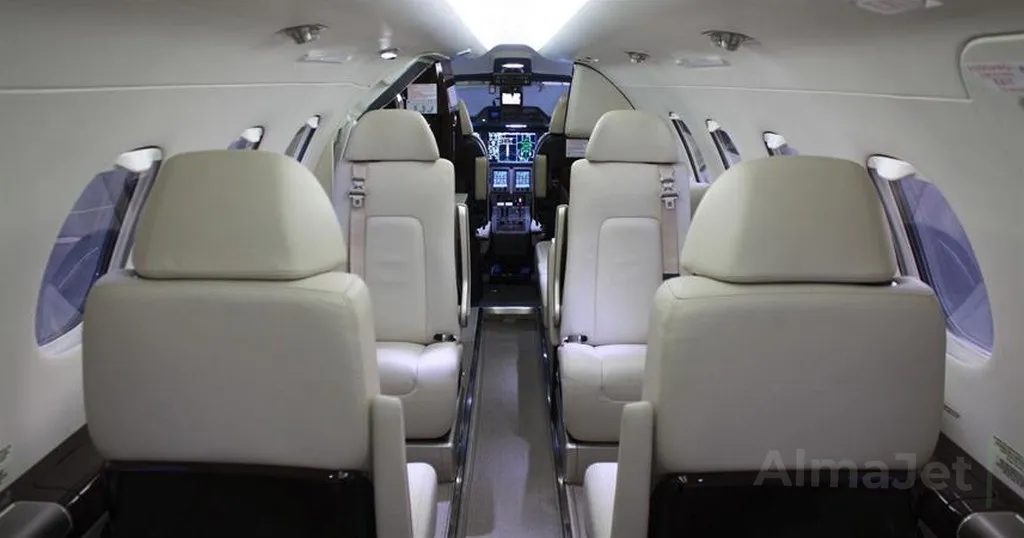 Phenom 300