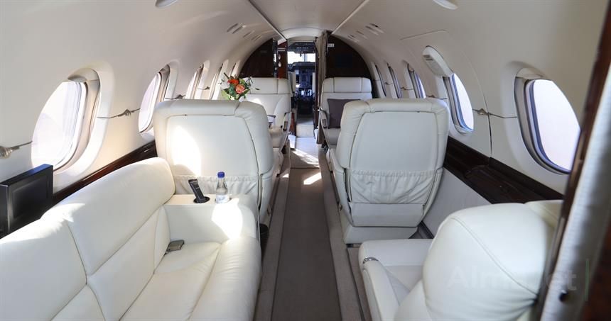 Hawker 800XP