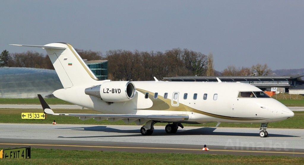 Challenger 605