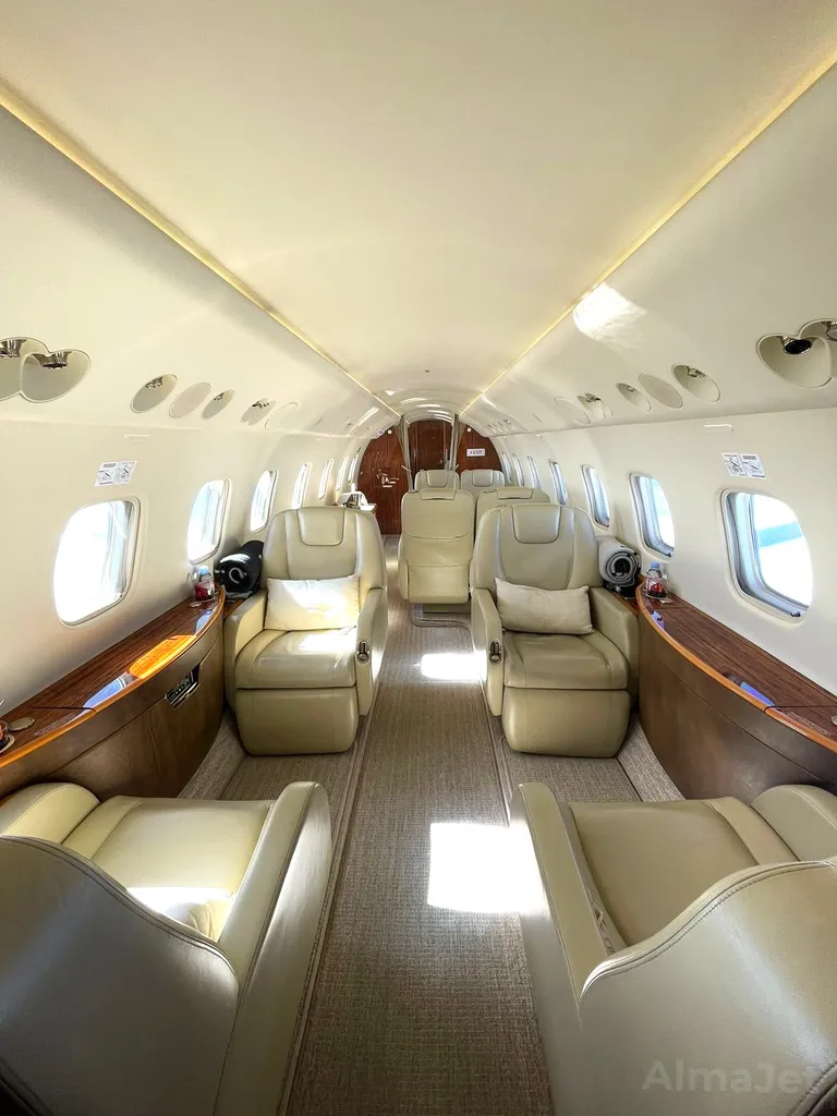 Embraer Legacy 650 