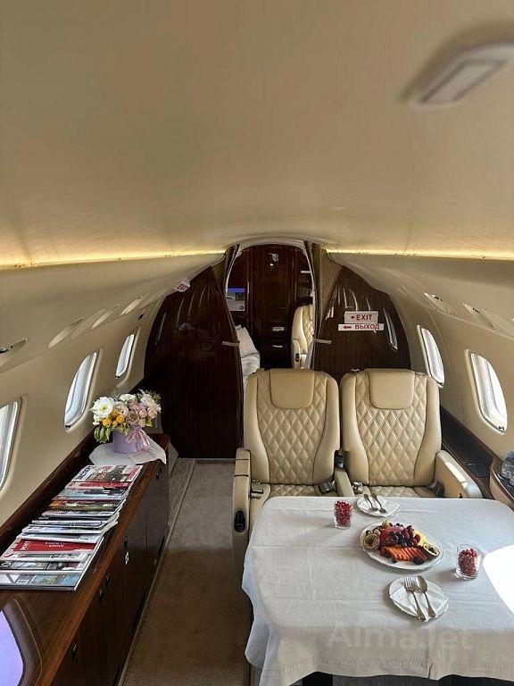 Embraer Legacy 650