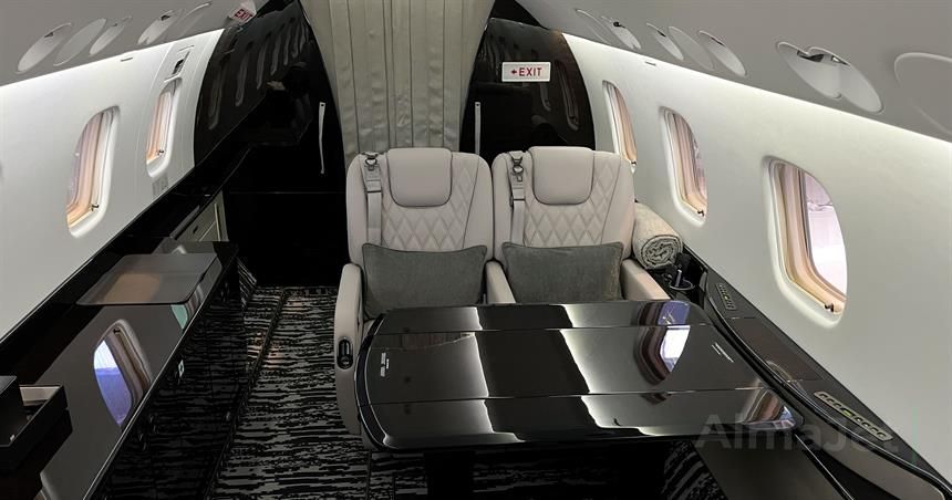 Embraer Legacy 650